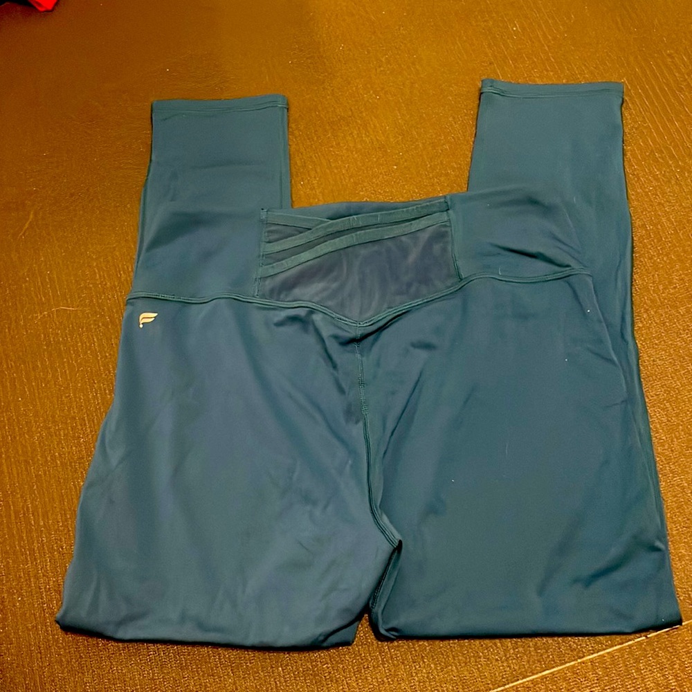 Fabletics Trinity High Waisted Pocket Capri Motion365 Teal